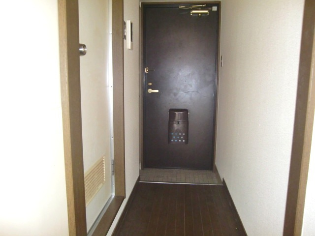 ロマネスク王子公園の玄関