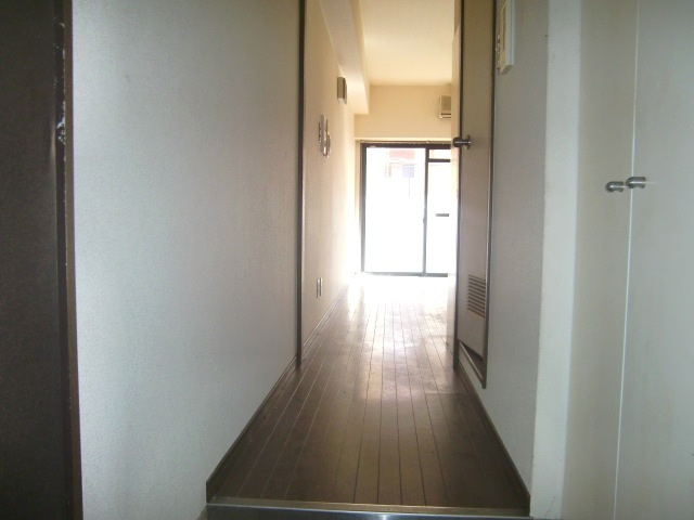 ロマネスク王子公園の内装