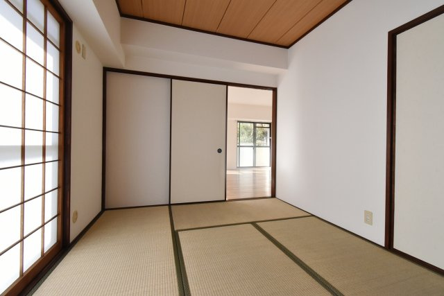 バッハレジデンス西宮上ヶ原の和室