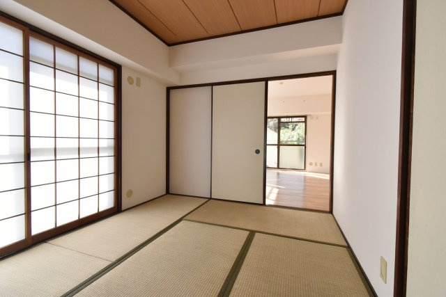バッハレジデンス西宮上ヶ原の和室