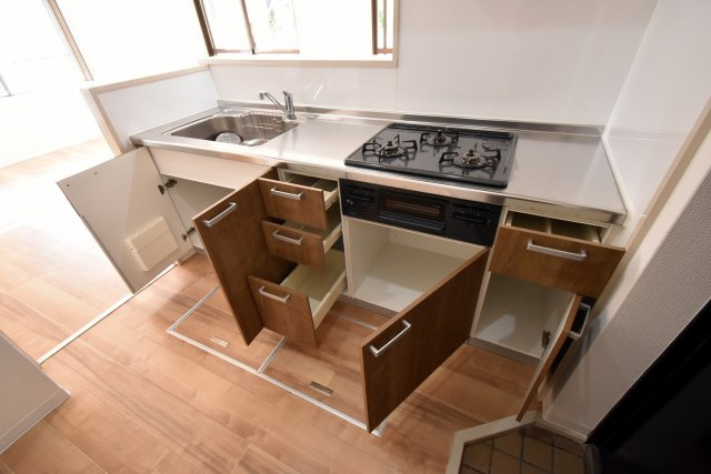 バッハレジデンス西宮上ヶ原のキッチン