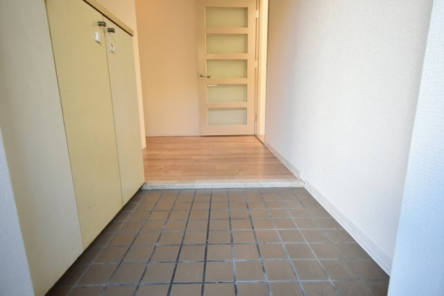 バッハレジデンス西宮上ヶ原の玄関