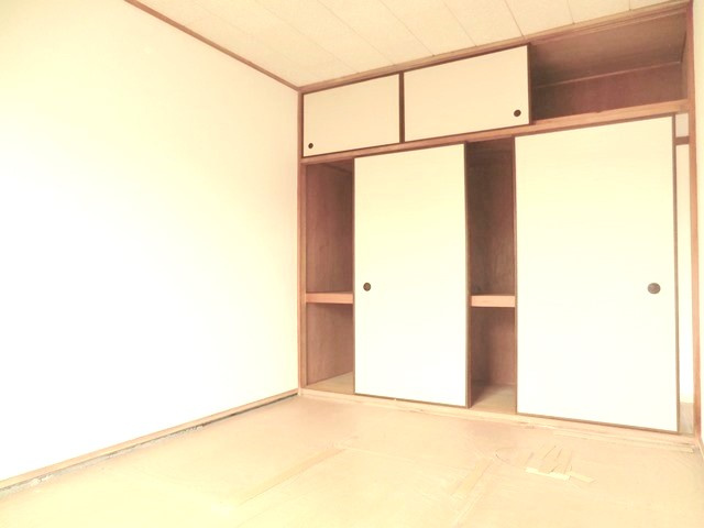 エリート浦和の収納|★押し入れ収納あり★