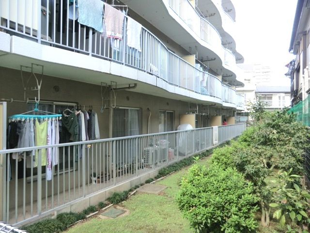 エリート浦和のバルコニー|★１階バルコニーの画像です★