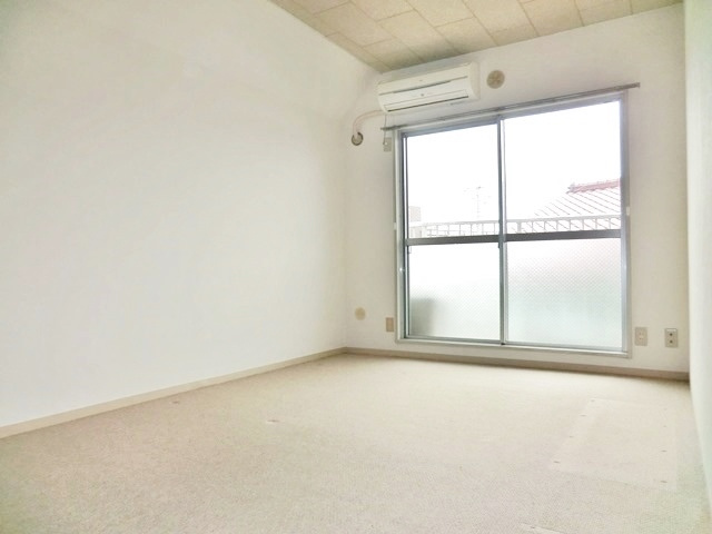 エリート浦和の洋室|★洋室６帖の画像です★