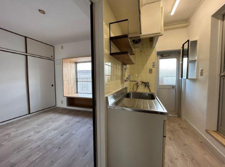 舞子片山住宅5号棟の洋室