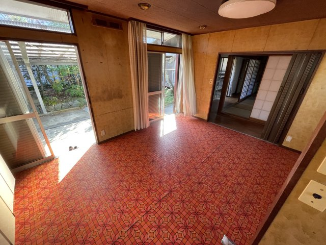 一宮町白山8中古戸建ての洋室