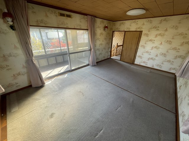 一宮町白山8中古戸建ての洋室