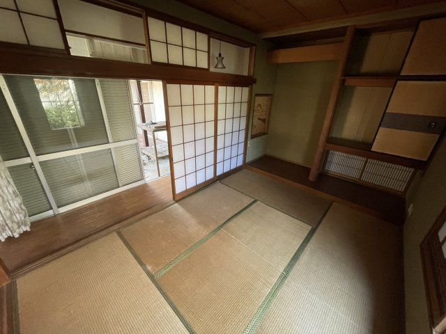 一宮町白山8中古戸建ての和室