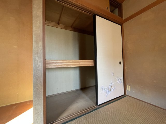 一宮町白山8中古戸建ての収納