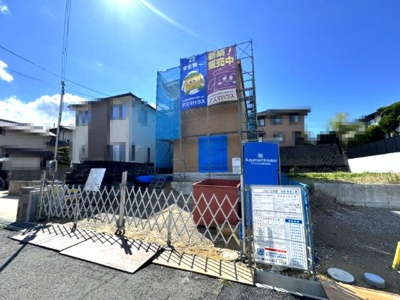 【外観】 | ライフフィールド寺池台3丁目　2号地 | 小学校徒歩10分圏内！子供たちがのびのびと遊べる公園も多く、子育て環境に恵まれています。