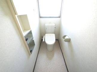 【トイレ】 | 茂原市粟生野　中古戸建 | 平成6年1月築 3SLDK  シテムキッチン ユニットバス 田園地帯で自然豊かな閑静な立地