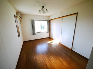 【洋室】 | 茂原市粟生野　中古戸建 | 平成6年1月築 3SLDK  シテムキッチン ユニットバス 田園地帯で自然豊かな閑静な立地