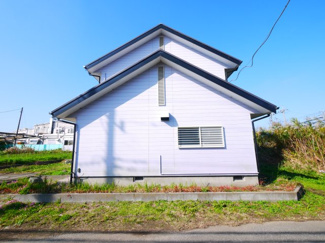 【外観】 | 茂原市粟生野　中古戸建 | 平成6年1月築 3SLDK  シテムキッチン ユニットバス 田園地帯で自然豊かな閑静な立地