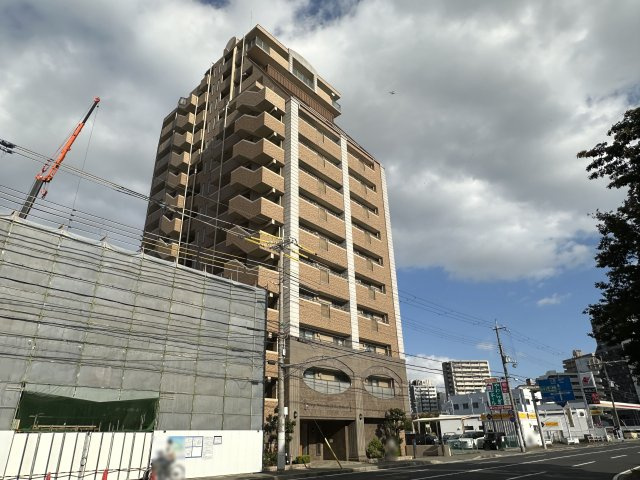 プレステージ西明石駅前グラットシェルの外観