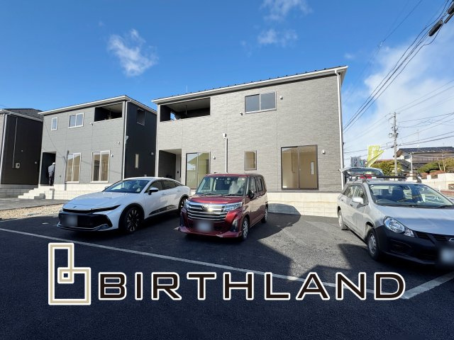 新築戸建・新築建売　須賀川市日向町【制振装置搭載】西袋一小・西袋中の外観|〈1号棟〉完成しました！防犯カメラ付き物件で安心のセキュリティー！