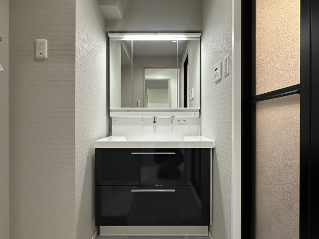 メゾン舞子ショアーの独立洗面台