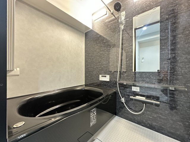 メゾン舞子ショアーの浴室