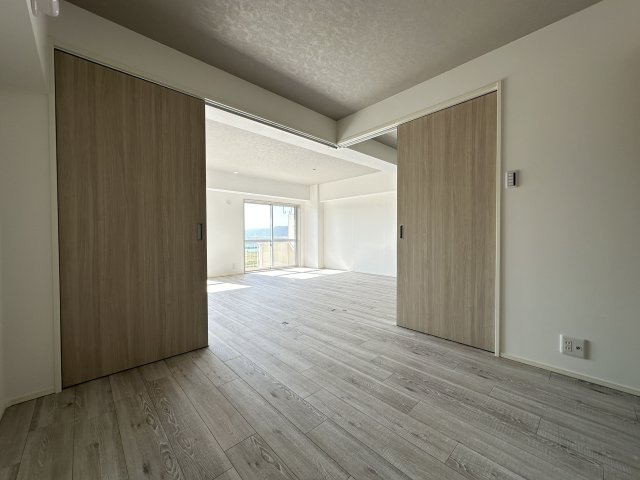 メゾン舞子ショアーの洋室