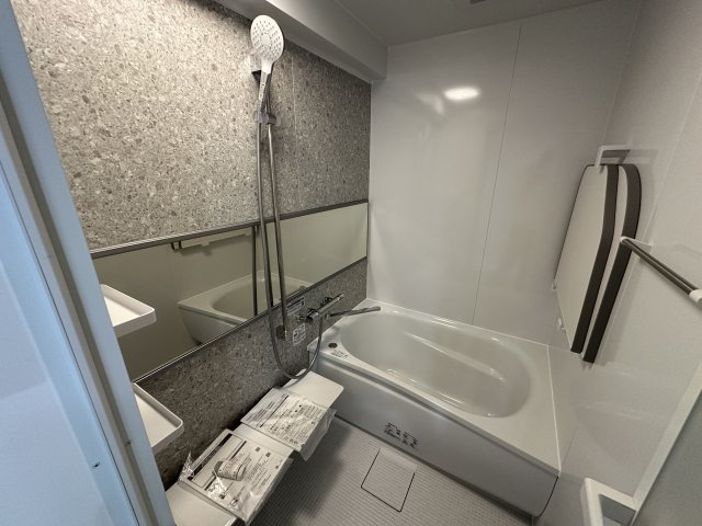 メゾンドール朝霧の浴室