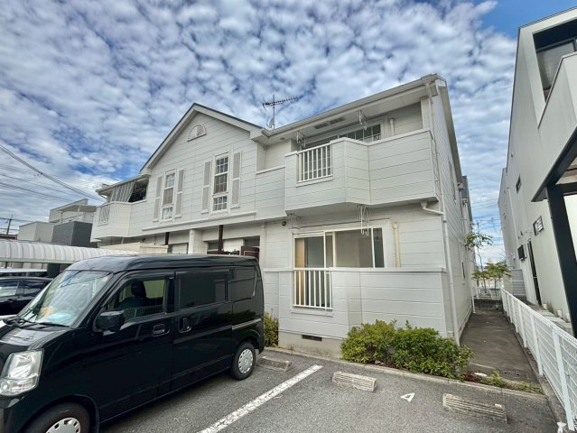 クレストール上野田Bの外観