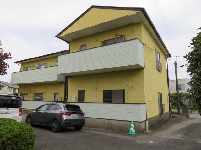 ガーデンハウスの駐車場|駐車スペースもあります☆