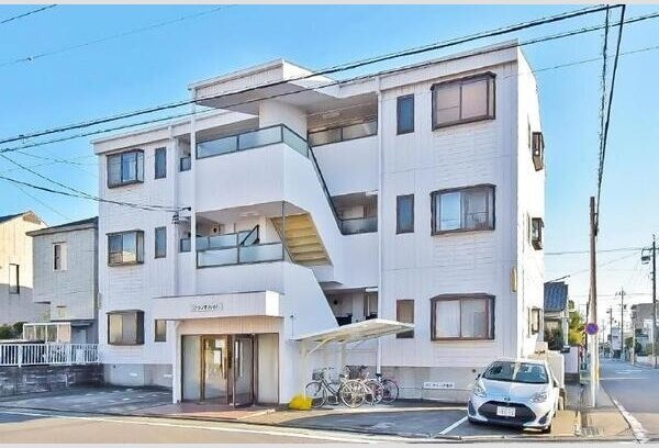 グランドハイムの外観
