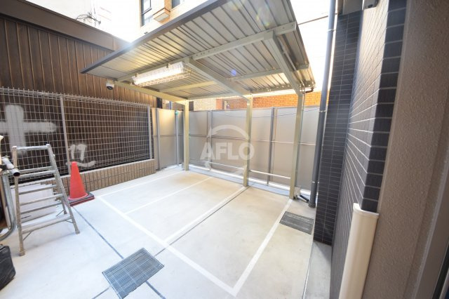 RISINGMaison本町橋のその他共用部分|RISING Maison 本町橋　バイク置場