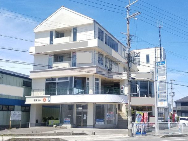 守山市播磨田町の店舗事務所の外観