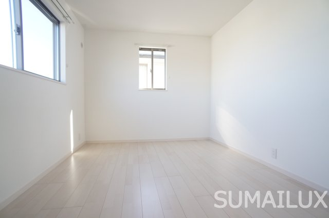 リュミエールB棟の洋室