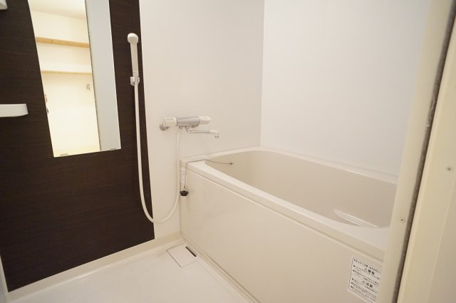 西宝仁川マンションの浴室