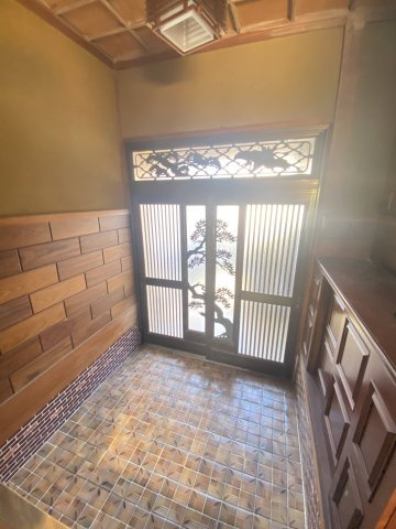 【玄関】 | 大牟田市歴木 | ☆明るく・広い玄関☆シューズボックス付き☆