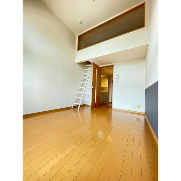 アーバンプラザ名古屋　名古屋市賃貸　仲介手数料無料の居間・リビング