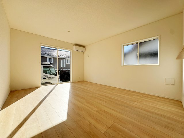 新築戸建・新築建売　須賀川市日向町【制振装置搭載】西袋一小・西袋中の居間・リビング