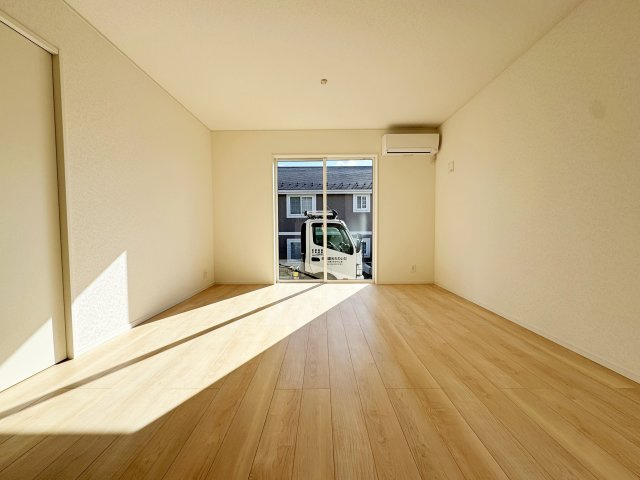 新築戸建・新築建売　須賀川市日向町【制振装置搭載】西袋一小・西袋中の居間・リビング