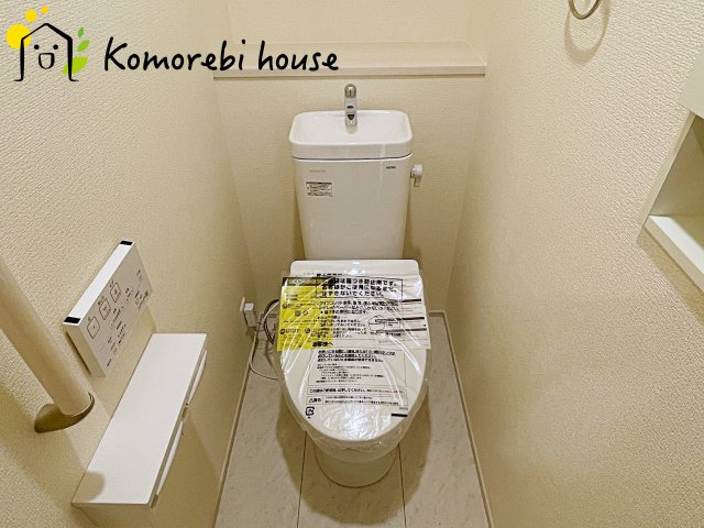 北本市東間5丁目　3期　新築一戸建て　ブルーミングガーデン 01のトイレ|26.2.21撮影済み