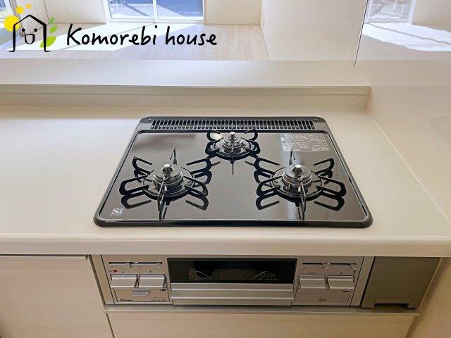 北本市東間5丁目　3期　新築一戸建て　ブルーミングガーデン 01のキッチン|26.2.21撮影済み