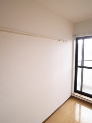 【内装】 | フルリール | 情報提供:ねいばーふっど千葉店