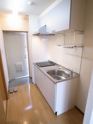 【キッチン】 | フルリール | キッチンスペースも広々です。