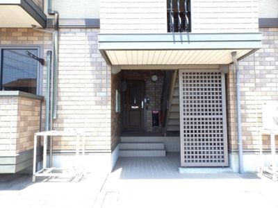 【エントランス】 | グリーンヒル | エントランスです