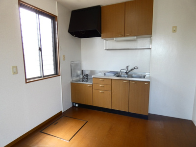 【キッチン】 | グリーンヒル | コンパクトなキッチンで掃除もラクラク