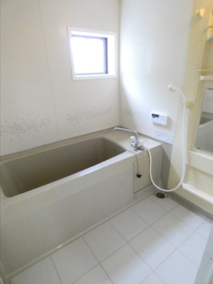 【浴室】 | グリーンヒル | お風呂で日々の疲れを落としましょう