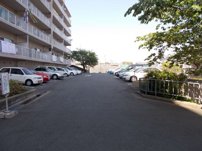【駐車場】 | 千里一条池スカイハイツB棟
