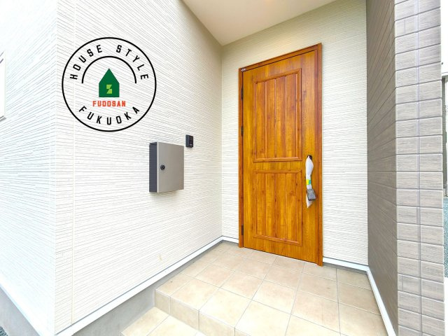 福岡市早良区原4丁目第1-2棟（2号棟）の外観：施工例|おでかけの時も帰った時も、「我が家」を最初に感じでもらえる素敵な空間に。