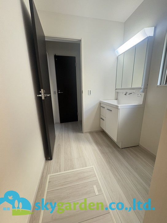 藤沢市善行1期　新築戸建　全3棟1号棟の脱衣所