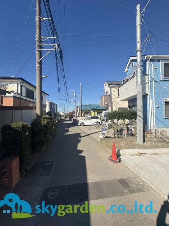 藤沢市善行1期　新築戸建　全3棟1号棟の前面道路含む現地写真|前面道路含む現地写真です