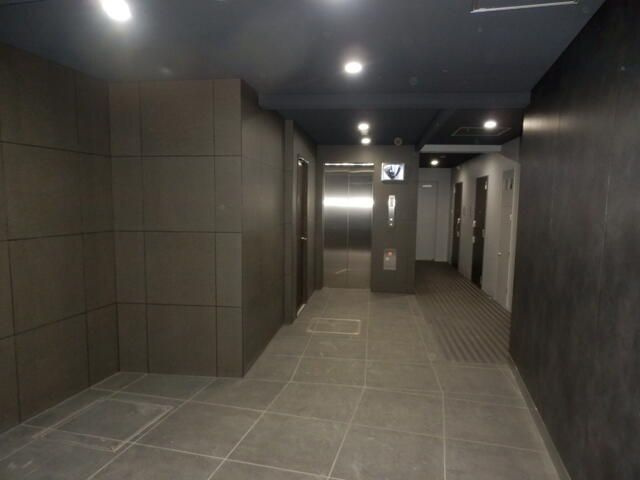 ユリカロゼ東武練馬のエントランス