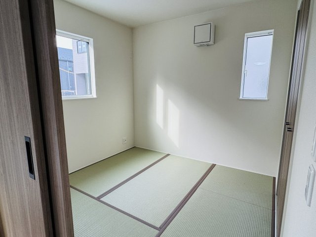 八王子市　川口町　新築一戸建て　２３ー３期の和室|～リビングに隣接している4.5帖の洋室です～