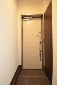 【玄関】 | J Wing East/West | シューズボックス完備！