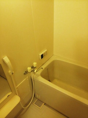 【浴室】 | オリンポスヒルズⅡ | コンパクトで使いやすいお風呂です